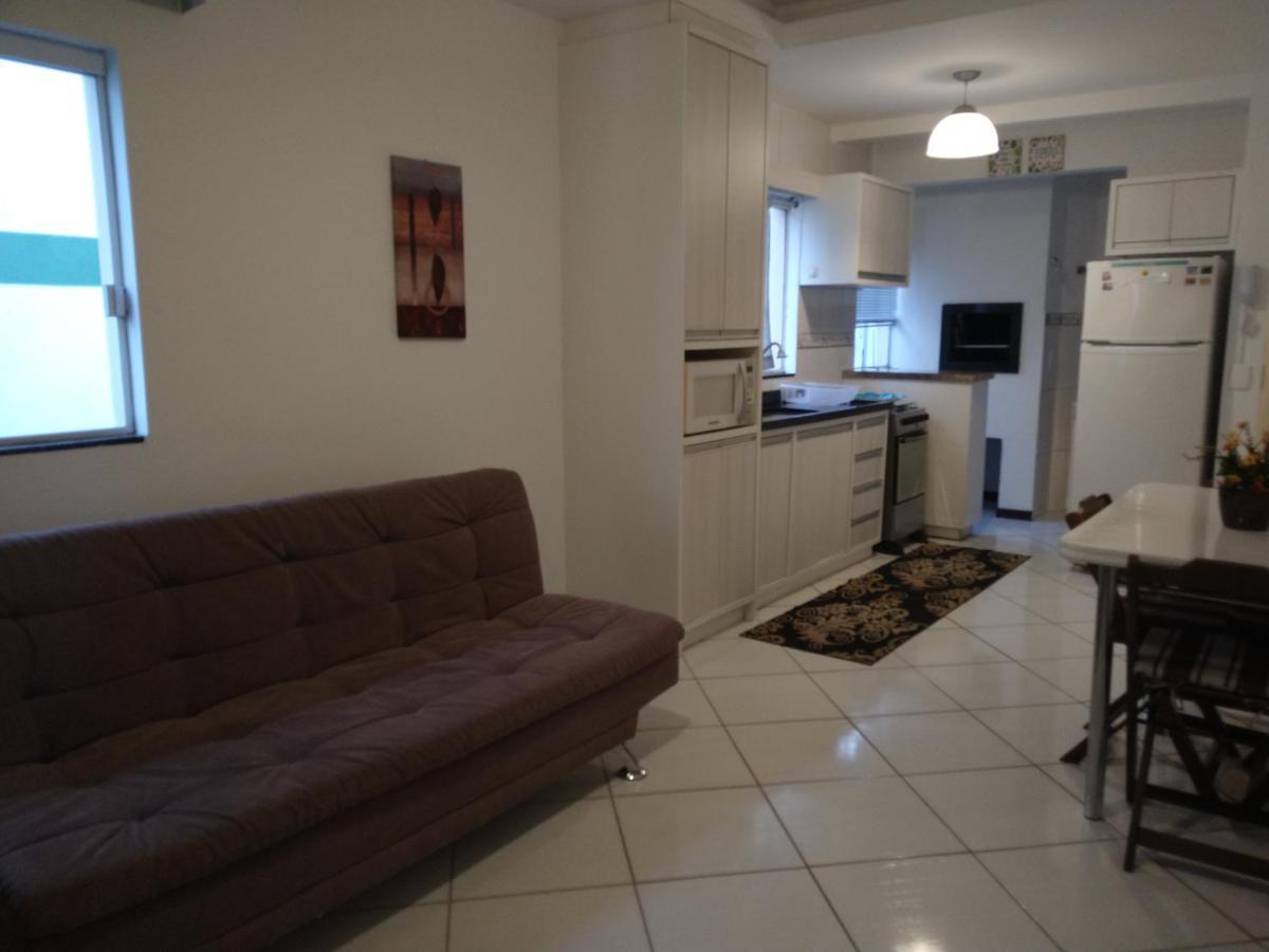 Otimo Apartamento Na Praia Dos Ingleses Gaivotas 70M Do Mar Florianopolis Exterior photo